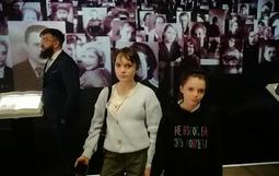 В каждой семье есть своя история и свои герои. Сохранить память и передать её потомкам — одна из главных задач нашего поколения. Мы искренне рады, когда наши воспитанники и их родители делятся с нами рассказами о своих родственниках, которые прошли через Великую Отечественную войну.
