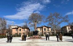 📌12 февраля юные актёры "Театра на Пионерской" приняли участие в митинге, посвящённом Дню освобождения Краснодара от немецко-фашистских захватчиков. В этот важный день они читали трогательные письма из записок Володи Головатого, воспоминания братьев Игнатовых, а также отрывки из дневников летчиц полка Евдокии Бершанской.