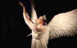 Невероятная неделя выдалась в нашем Центре «Содружество»! В этом году мы стали соорганизаторами конкурса «Сердце отдаю детям». Принимать гостей, участников и жюри — это всегда волнительно. Но когда рядом такая команда, любые задачи по плечу! Хотим сказать огромное «СПАСИБО» нашим педагогам и ученикам - за помощь и поддержку!