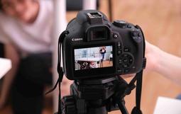 🎬 Как создать свою киновселенную? Узнали на мастер-классе «Окно в кино»! Два дня наши юные медийщики погружались в мир кинопроизводства под руководством эксперта Ивана Малова. Разбирались, как идеи превращаются в сценарии, а персонажи — в живых героев, за которыми хочется следить.