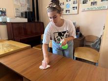 Старшеклассница Стелла Полунина, за время трудоустройства в клубе "Алые паруса" ЦТ"Содружество" с 15.07-28.07.2025г., добросовестно помогала наводить порядок в клубе