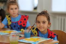  Расписание занятий: Пн., ср., пт. 11.20-13.30 Предметы: хореография, вокал, актерское мастерство, развитие речи, изобразительное искусство, декоративно-прикладное творчеств