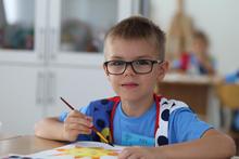  Расписание занятий: Пн., ср., пт. 11.20-13.30 Предметы: хореография, вокал, актерское мастерство, развитие речи, изобразительное искусство, декоративно-прикладное творчеств