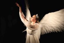 Спасибо нашим звездочкам из коллективов «Эдельвейс» и «Росинка» — за ваше фееричное выступление на открытии! Это был праздник мастерства, вдохновения и любви к своему делу. Рады быть частью такого большого события!